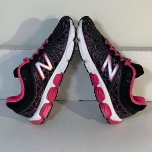 New Balance Pink Black White 890v4 Barringer - Susan G. Komen Sneakers Gym Work